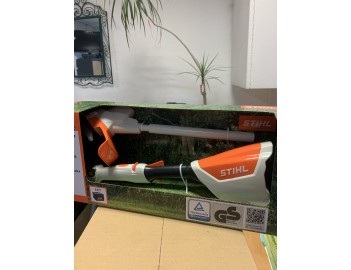 04204600015 jouet débroussailleuse Stihl enfants