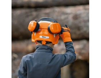 Offrez à votre enfant le jouet Casque Stihl 04204600001 pour un jeu sécurisé et amusant en extérieur